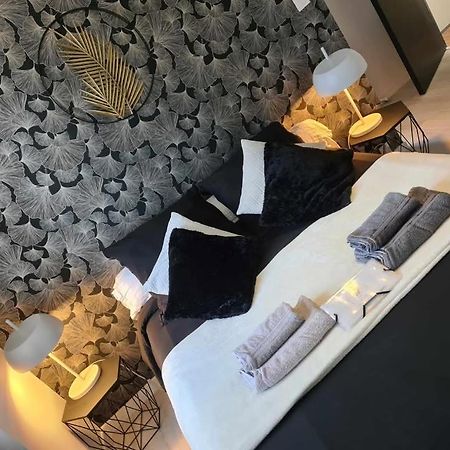 Les Epinettes Chambres D'Hotes Crevecoeur-le-Grand Ngoại thất bức ảnh